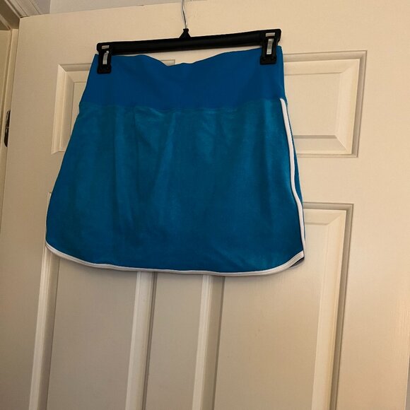 AE blue terry cloth skort with white trim and elastic waist M - Picture 2 of 2
